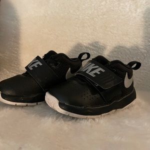 Nike Velcro sneakers